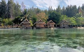 Coco Huts Guest House
